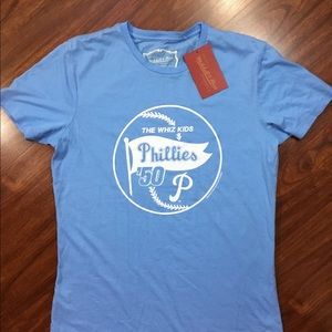 Mitchell & Ness Women’s Philadelphia Phillies “Whiz Kids” Tee